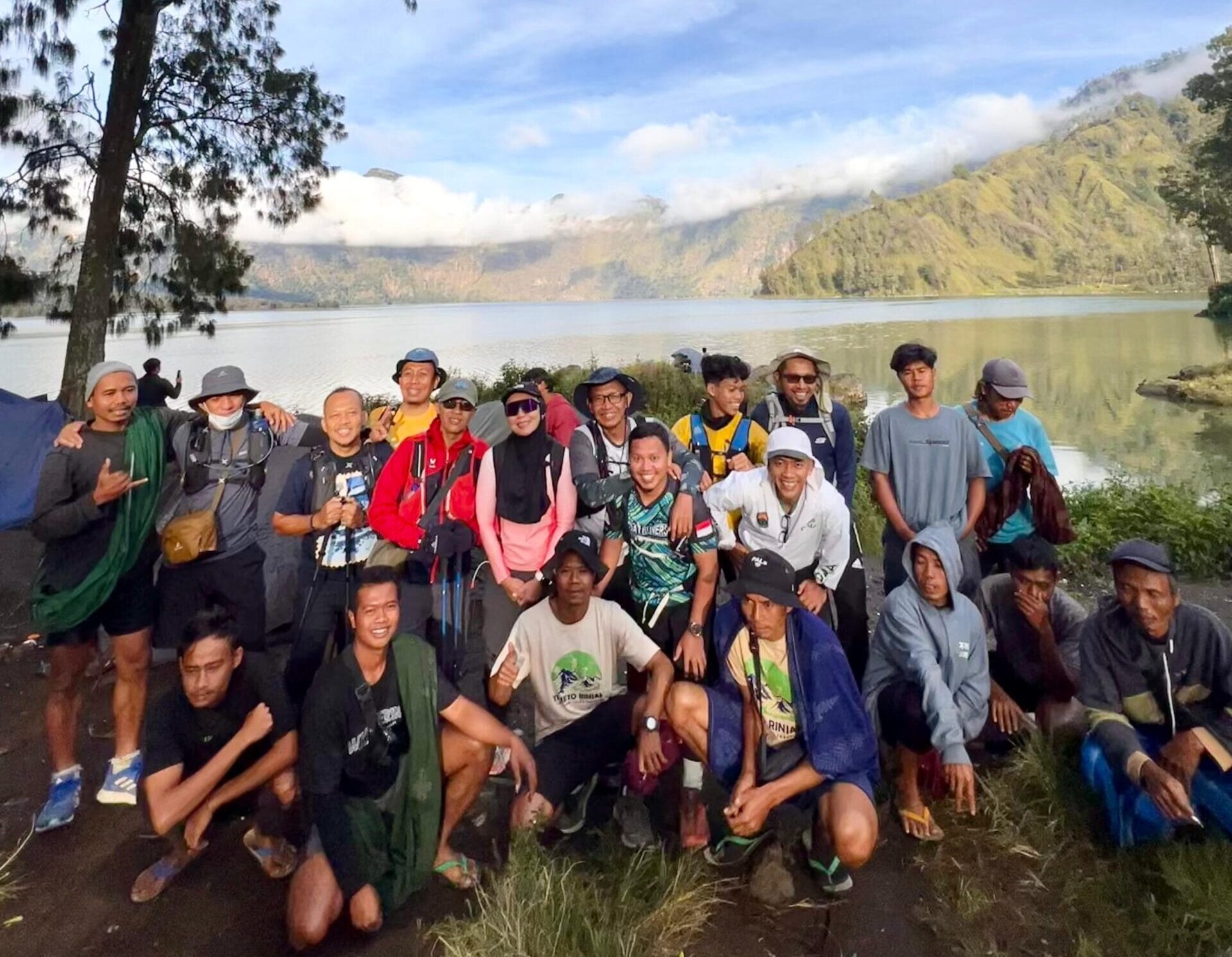 Pendakian dari Pelawangan Menuju Danau Segara Anak, Petualangan Berlanjut #4 1 danau Segara Anak