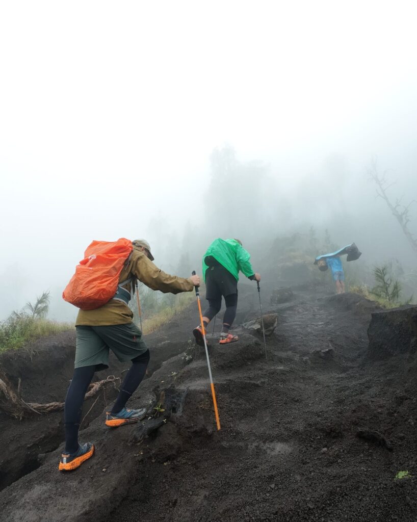 Mengungkap Keindahan dan Tantangan Epik di Jalur Sembalun Rinjani Bersama Ekspedisi Rinjani 2025 TDARunners #2 4 jalur Sembalun Rinjani