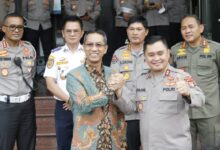 Dwi Hartono