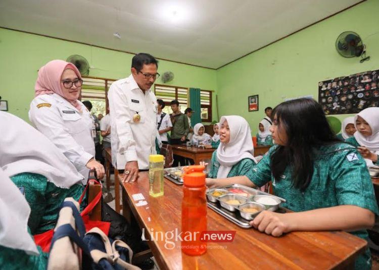 Makanan Bergizi Gratis